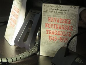 Tihomir Dujmović u Ogulinu predstavio svoju knjigu  „Hrvatske novinarske tragedije 1945-1995“