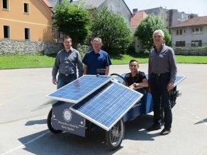 Učenici OTŠ Ogulin prezentirali svoj solarni automobili